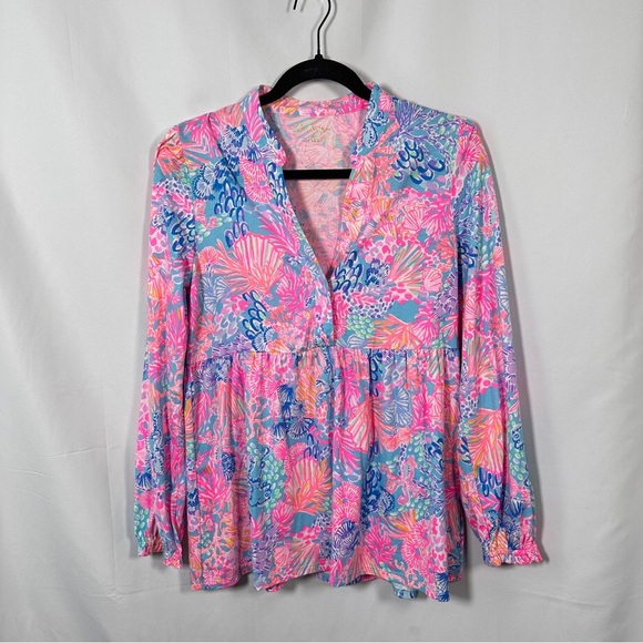 Lilly Pulitzer Babydoll Peplum Tunic, Multi Pink/Blue Reef Print (S) V-Neck - Picture 6 of 11